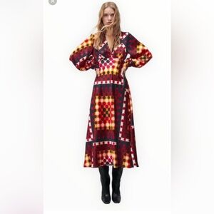 NWT Zara Printed Multicolored
Polka Dot Midi Dress size XL